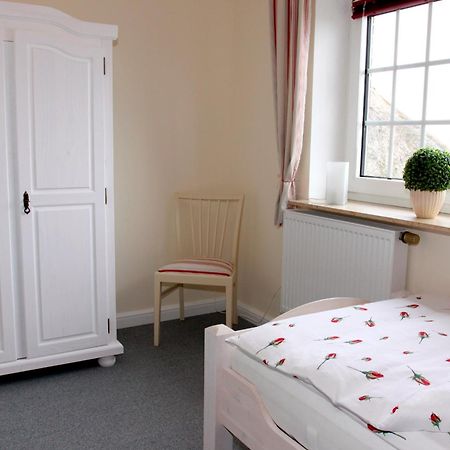 Wohnen Unter Reet Apartment Galmsbull ภายนอก รูปภาพ